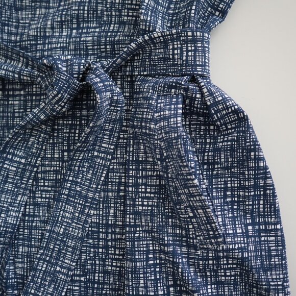 J.McLaughlin Collared Sleeveless Catalina Cloth Midi Dress | M - Picture 4 of 5